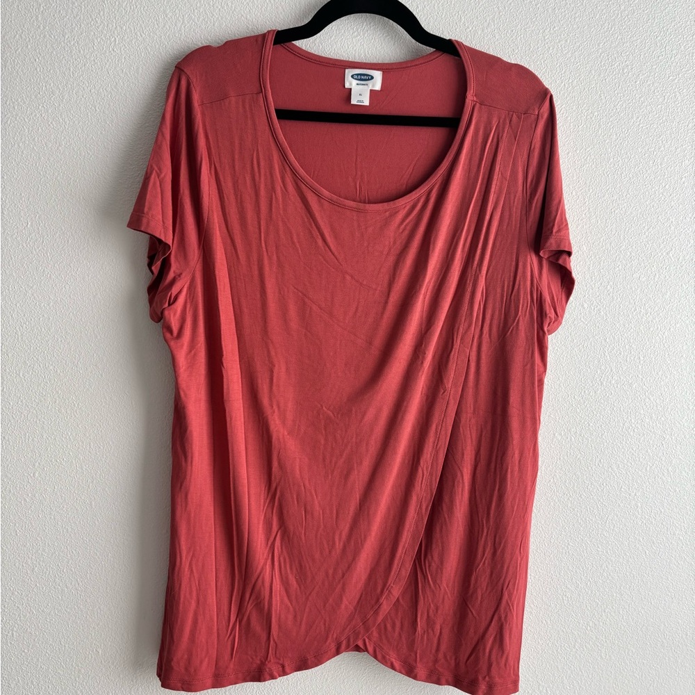 Old Navy Maternity Short Sleeve Tee